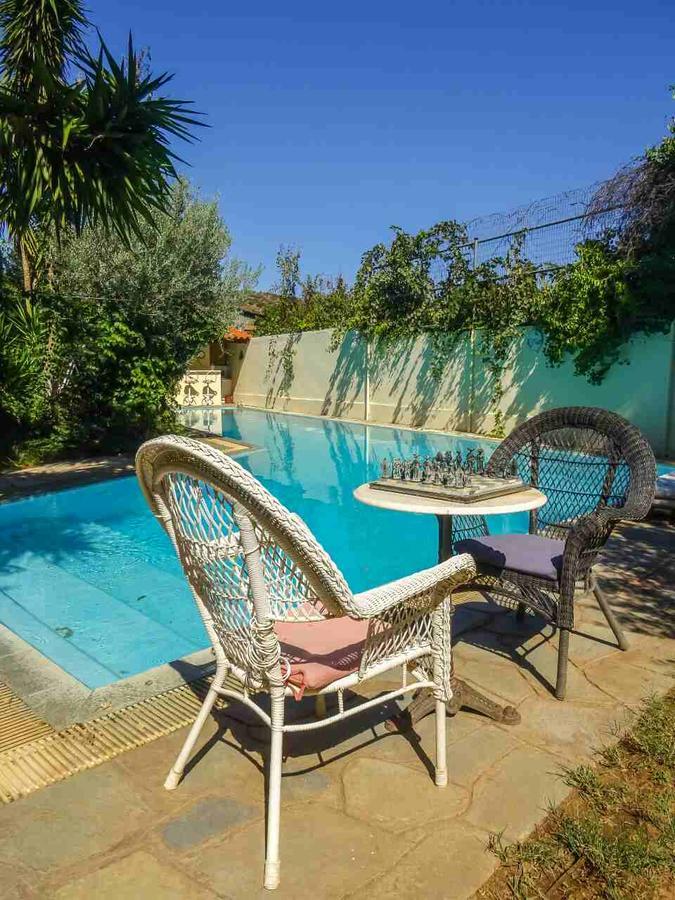 St. Thomas Bed And Breakfast Paiania Luaran gambar